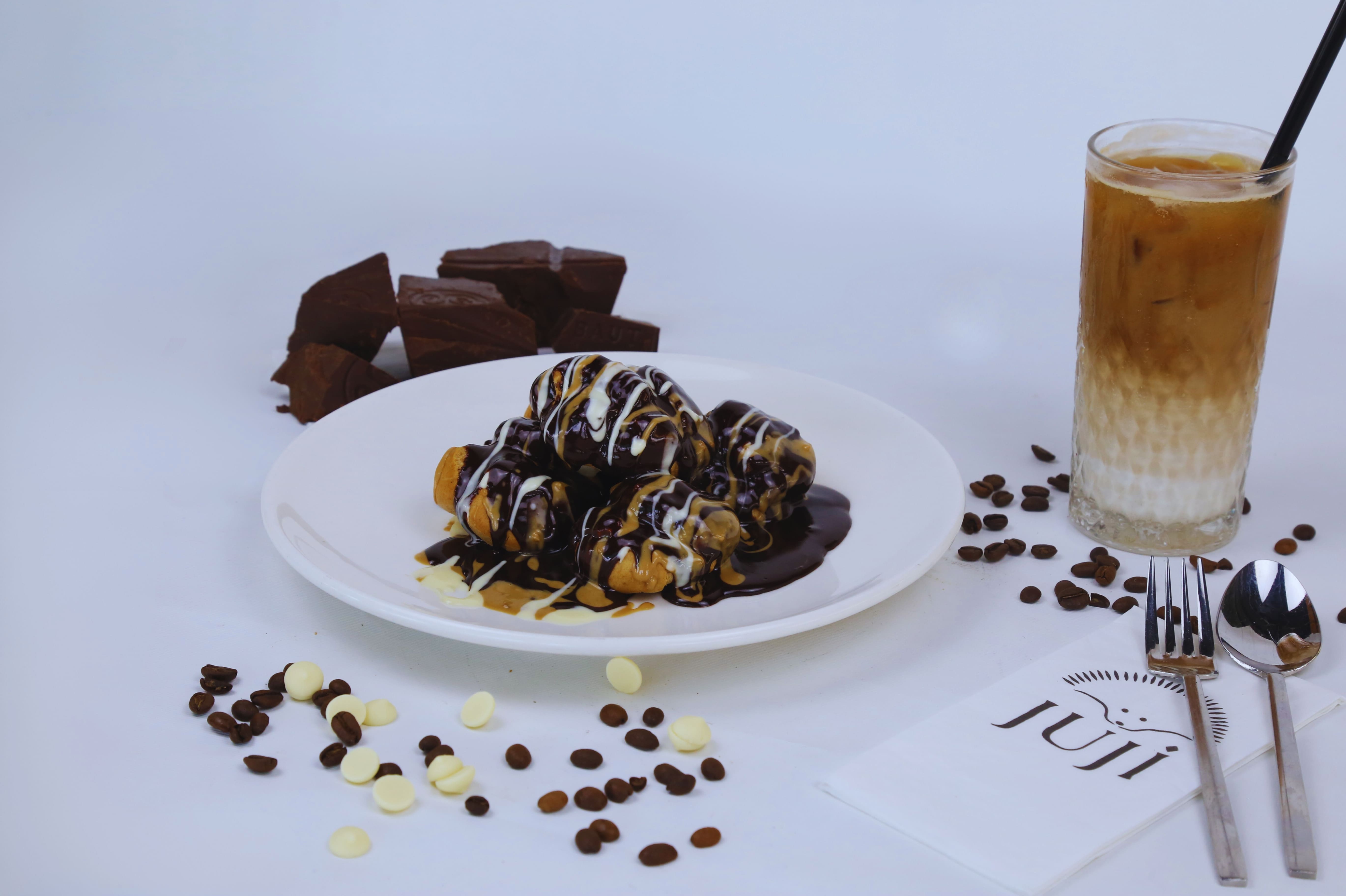 Profiterol Çıtır Çikolata