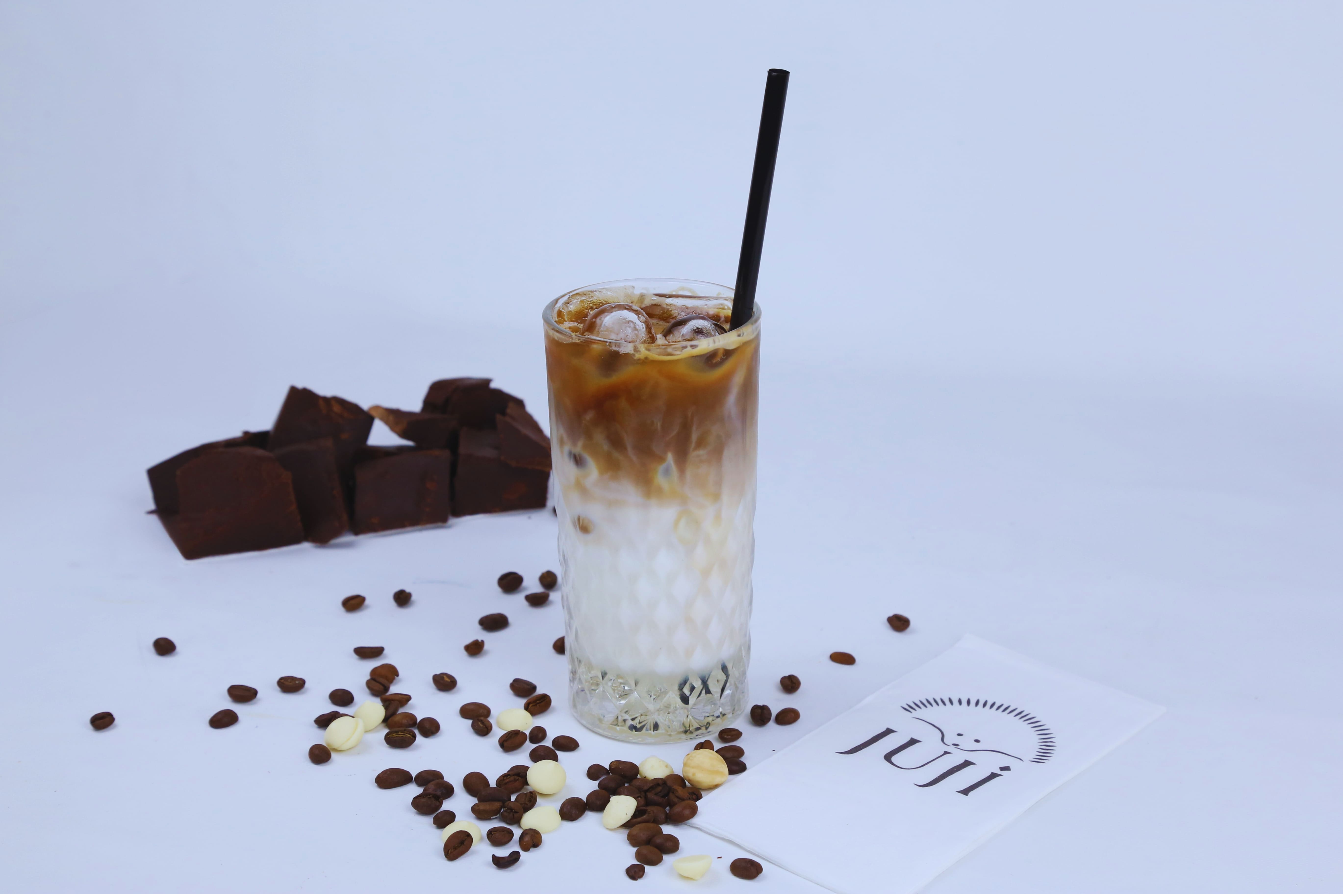 Ice White Chocolate Pecan Latte