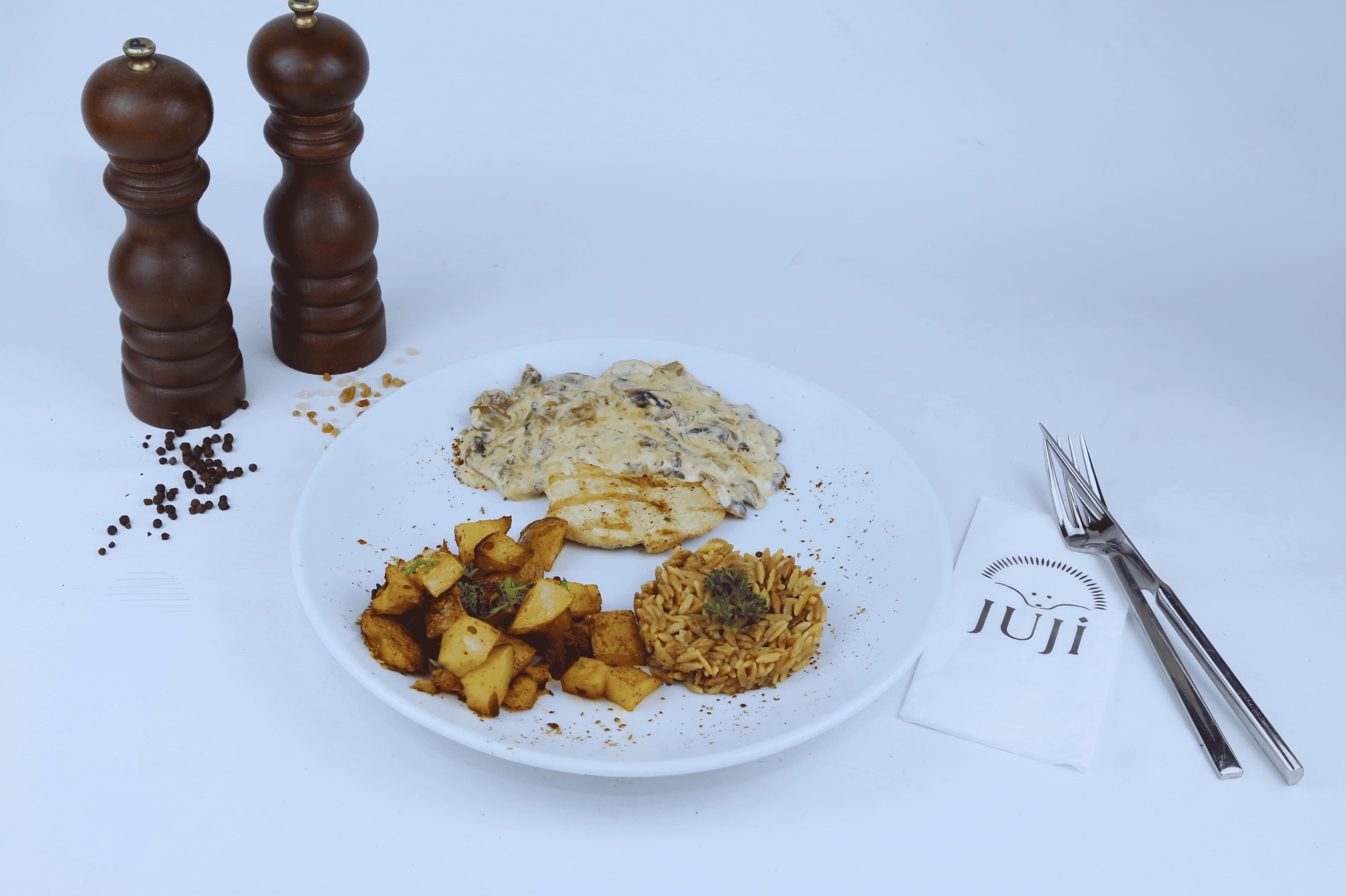 Mushroom Sauce Chicken Fillet
