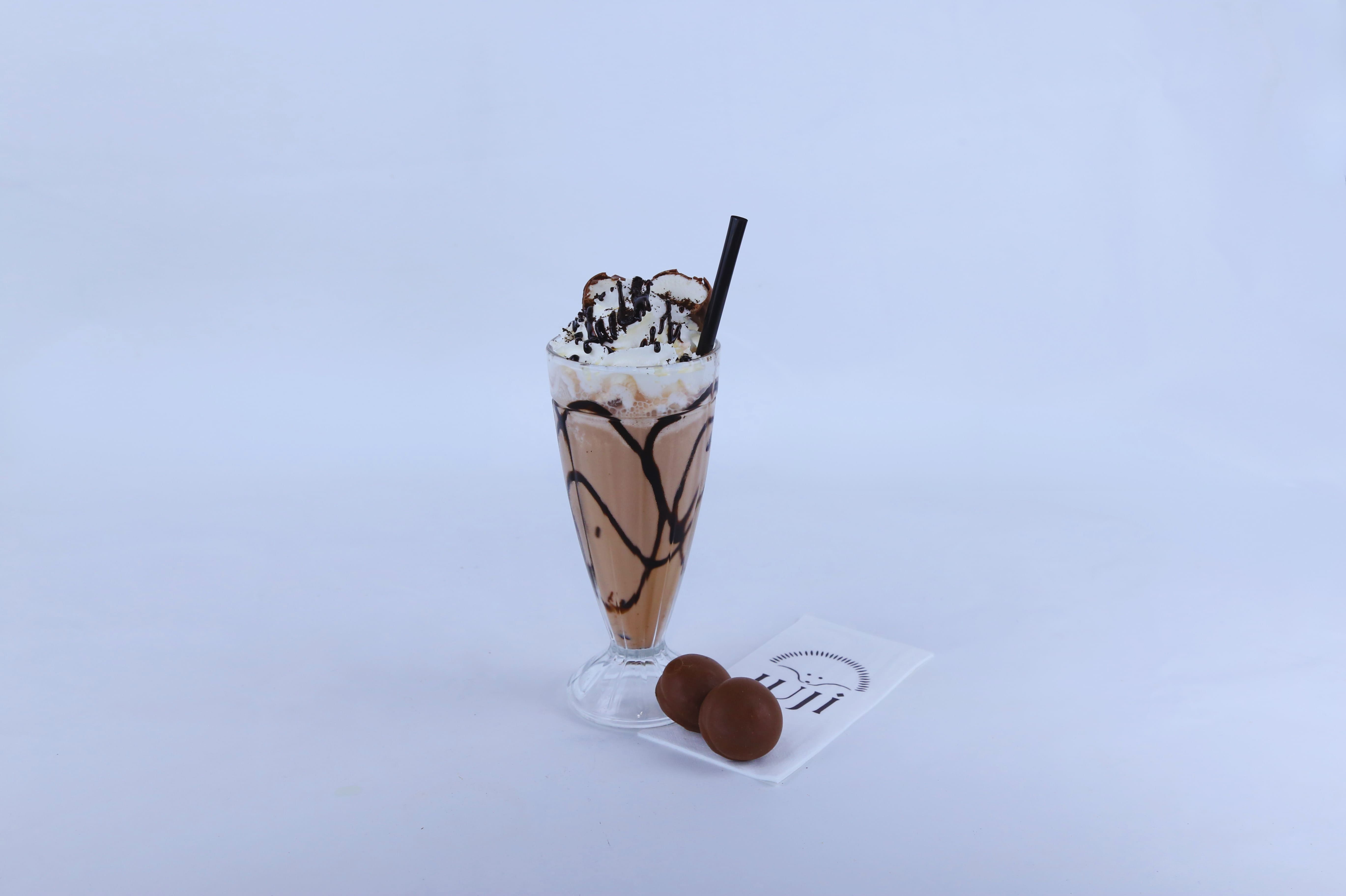Ceviz-Tahin Milkshake