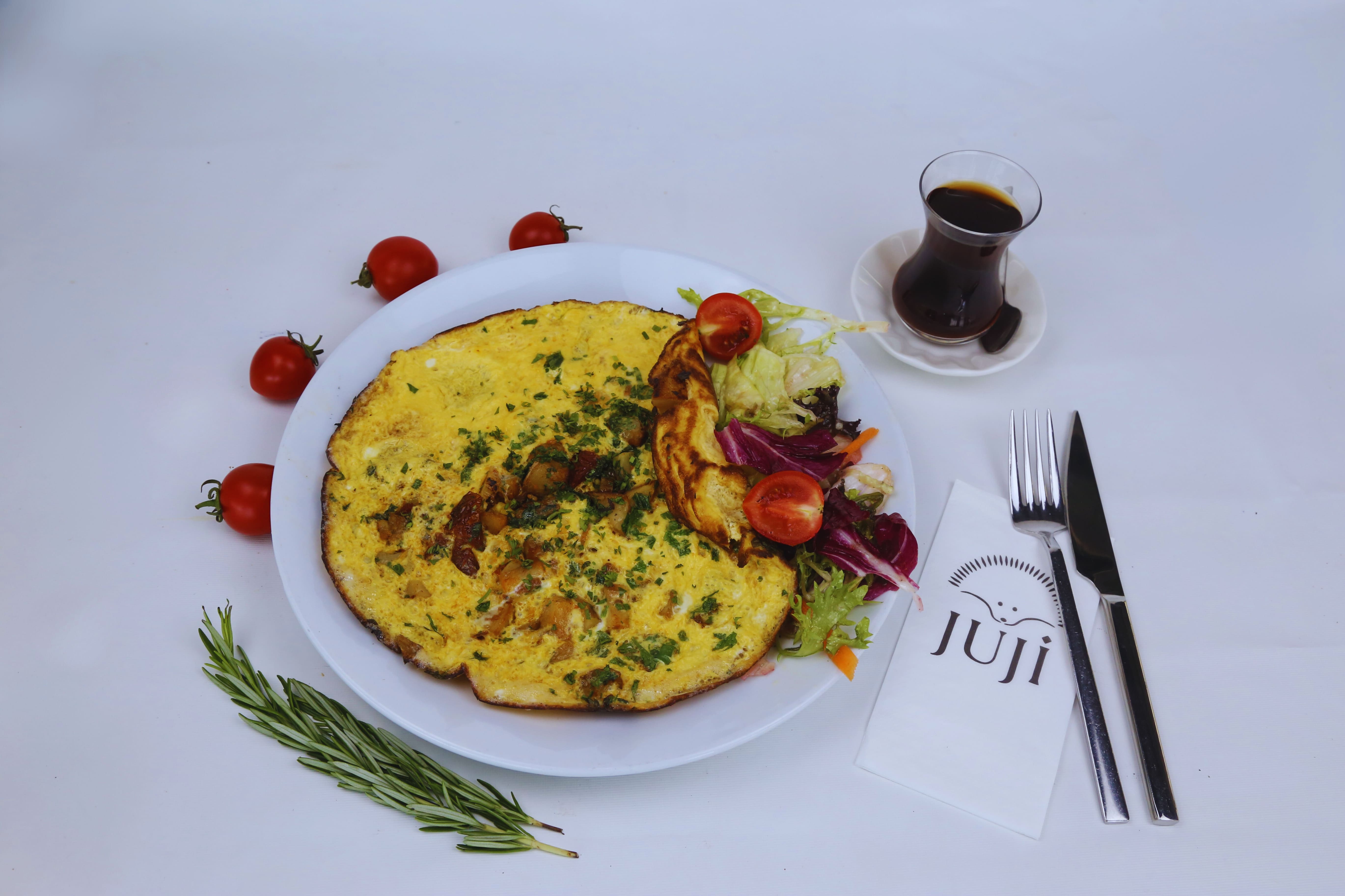 Patatesli Otlu Omlet