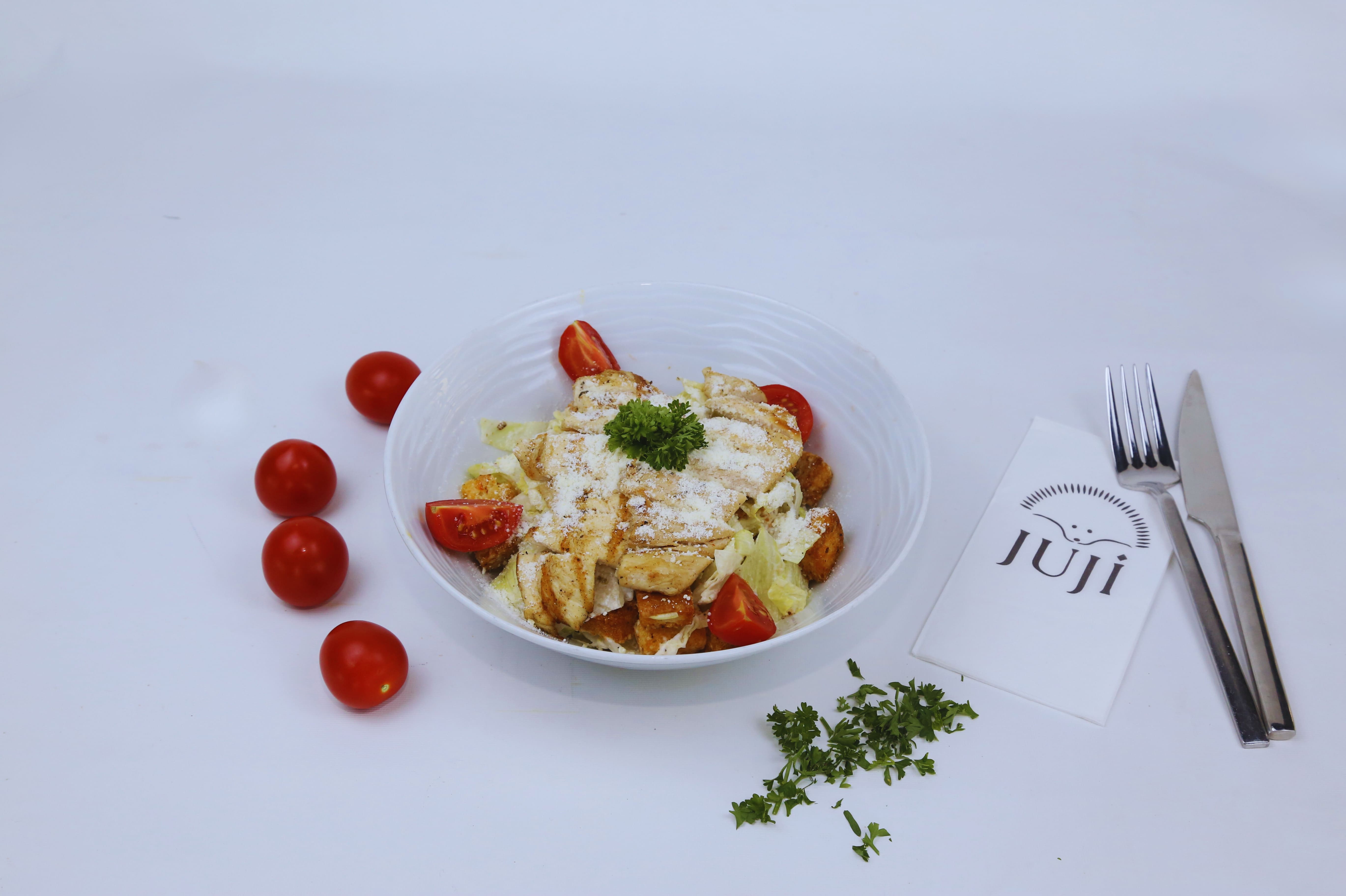 Tavuklu Sezar Salata